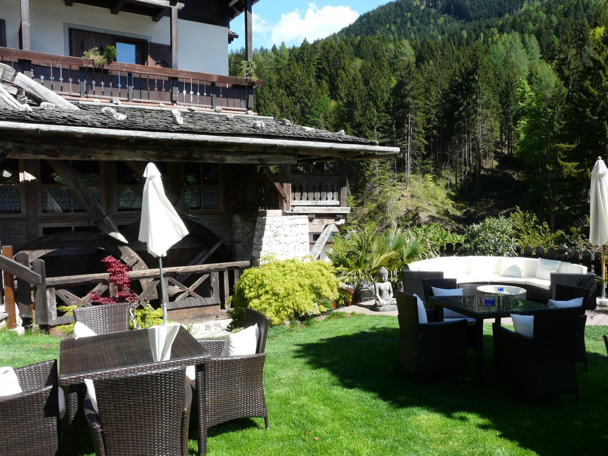 Hotel Zur Mühle Truden Exterior foto